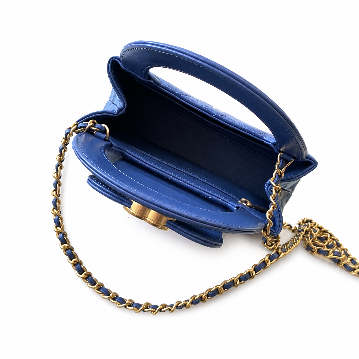 Chanel Classic Quilted Mini Flap Bag | CC Turn-Lock Leather Chain Strap — 13x19cm