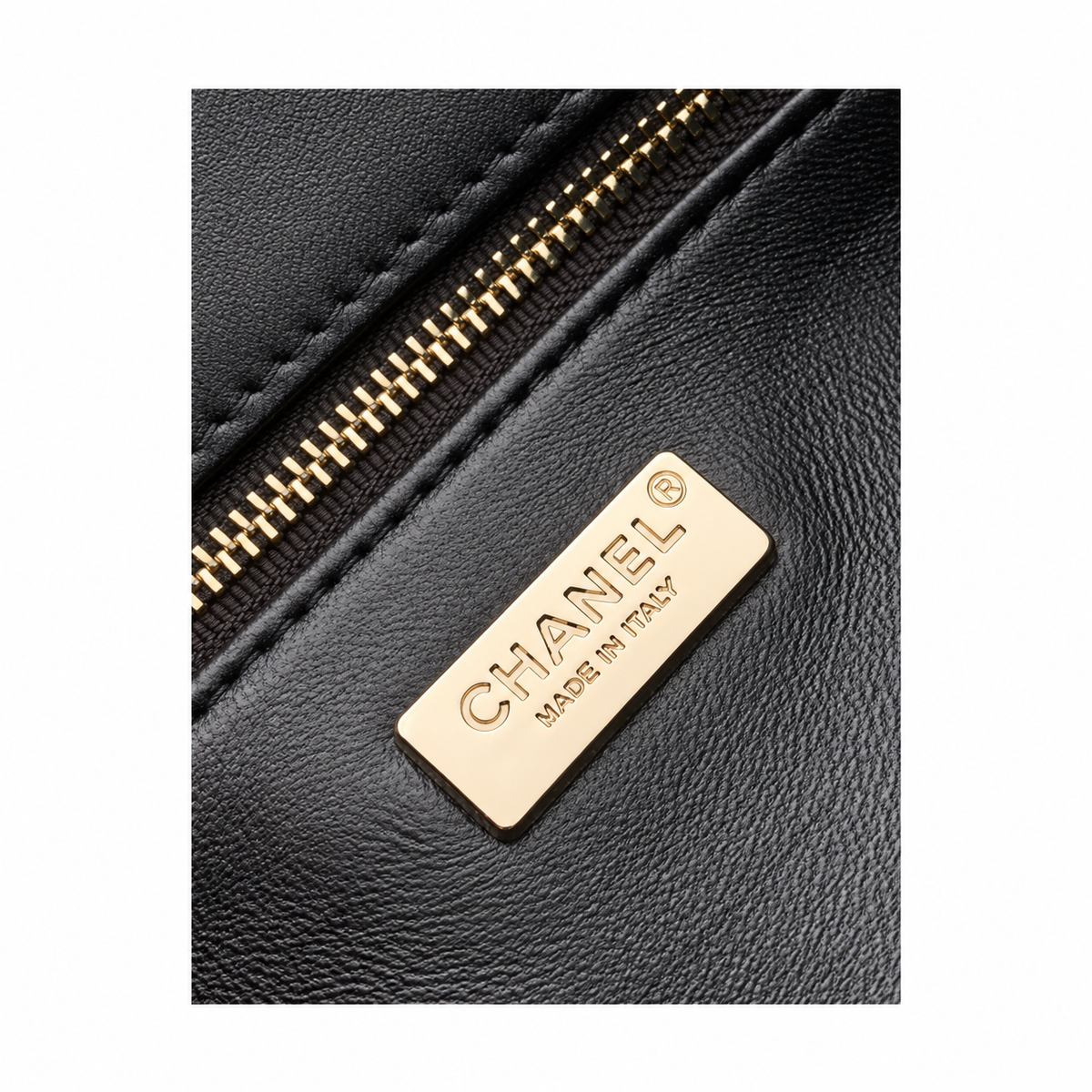 Chanel Quilted Premium Mini Shoulder Bag 14×21×8cm