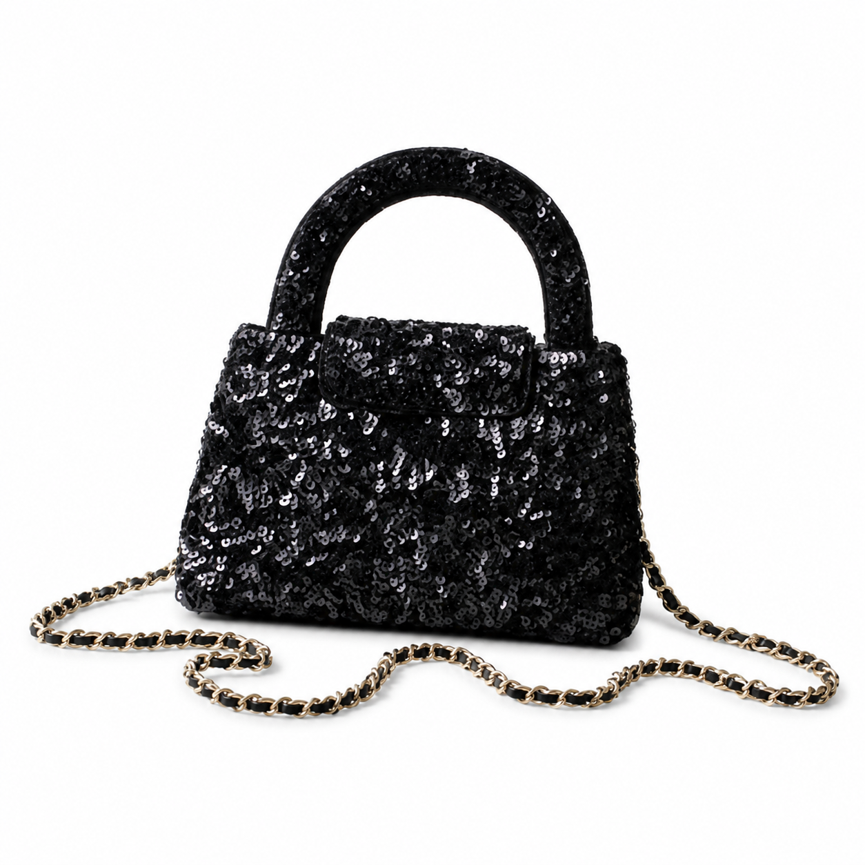 Chanel Classic Quilted Mini Flap Bag | CC Turn-Lock Leather Chain Strap — 13x19cm