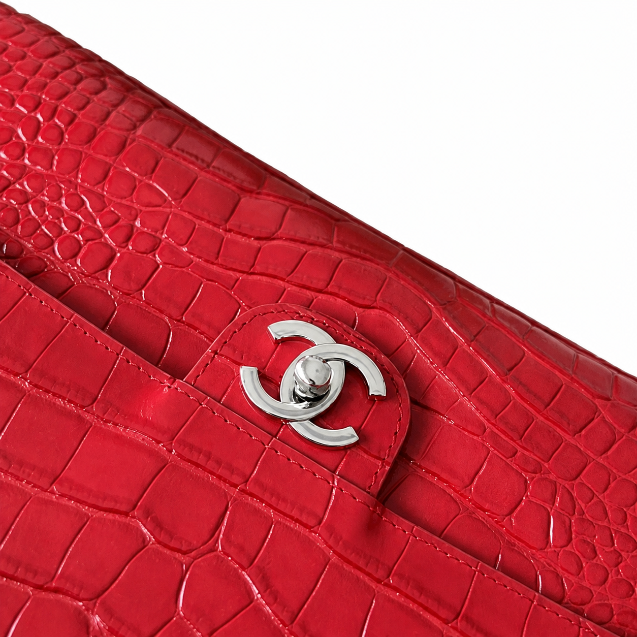Chanel Business Affinity Bag Vivid Red Crocodile-Embossed Leather | Silver CC — 32cm