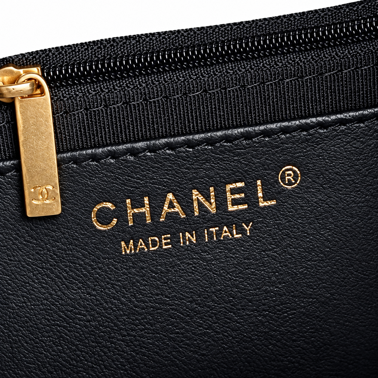 Chanel Quilted Flap Bag 22×31×15cm