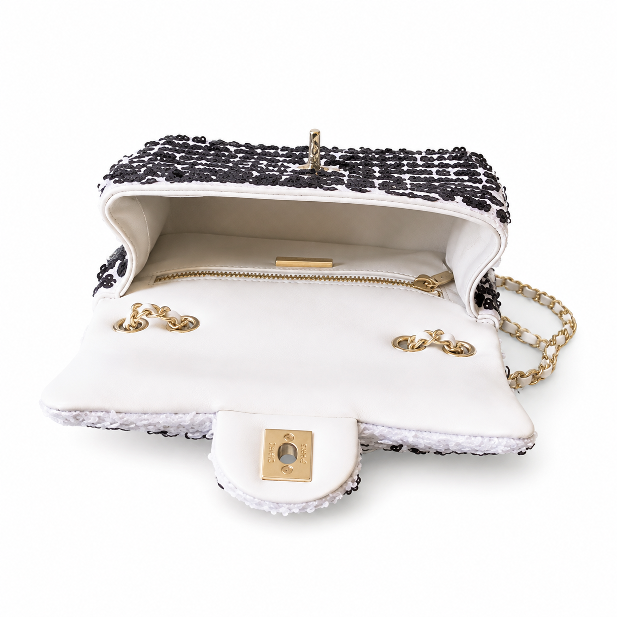 Chanel Floral Bead Stripe Flap Bag | CC Gold Chain Black White — 14x21cm