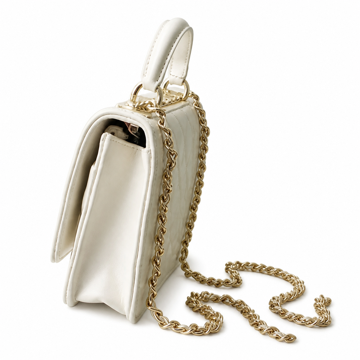 Chanel White Quilted Lambskin Flap Bag with Engraved CC & Gold Twist Rope Chain