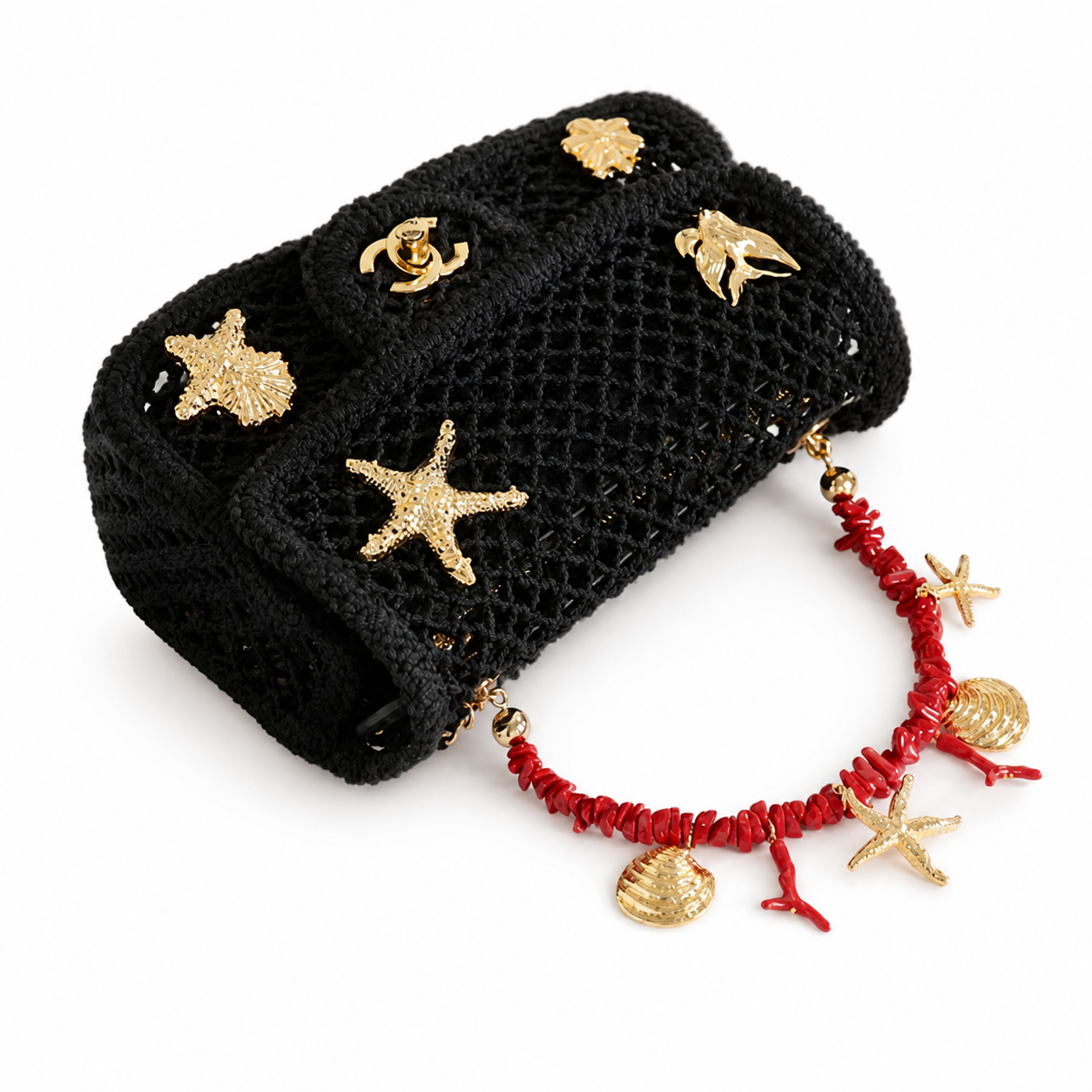 Chanel Classic Quilted Compact Horizontal Flap Bag | CC Hardware & Gold Chain — 21cm