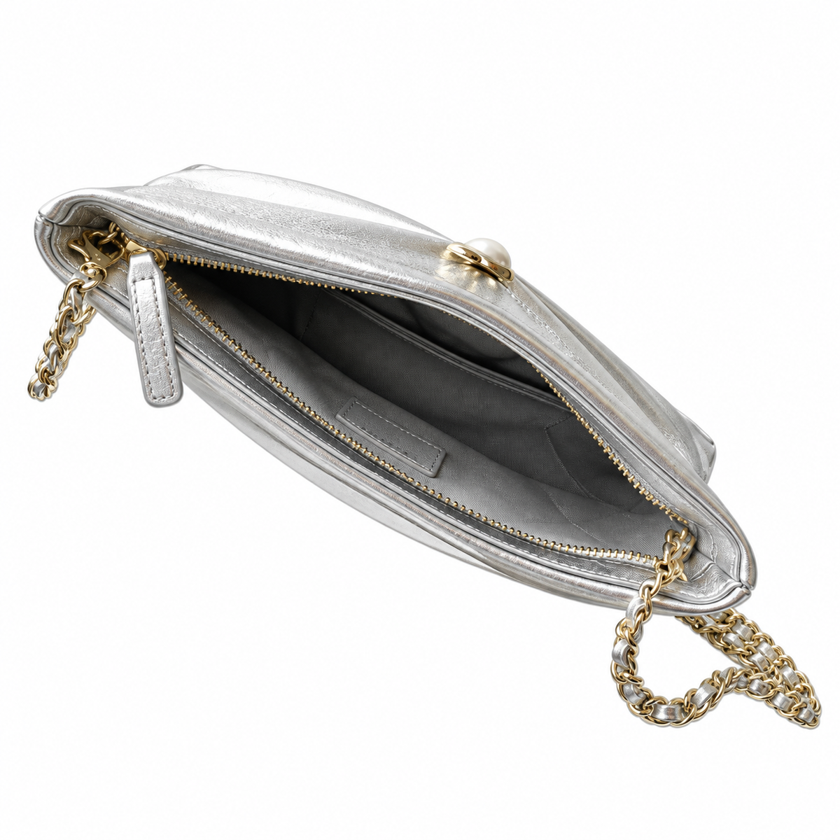 Chanel Pearl CC Gathered Metallic Clutch Silver 14×24×5cm
