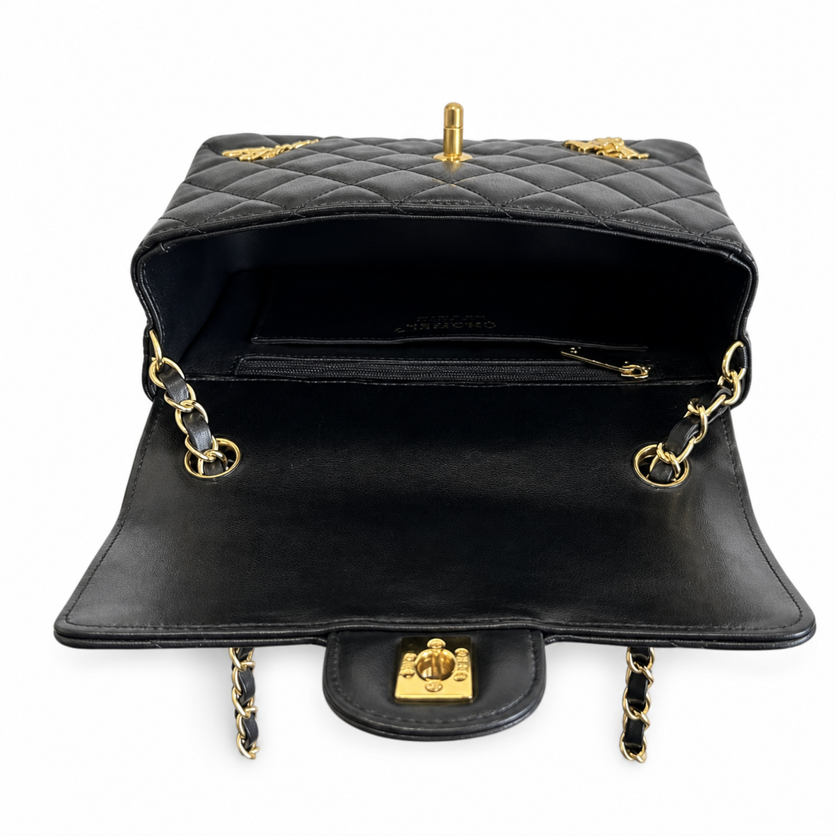 Chanel Classic Quilted Flap Bag | CC Hardware & Chain — 20cm