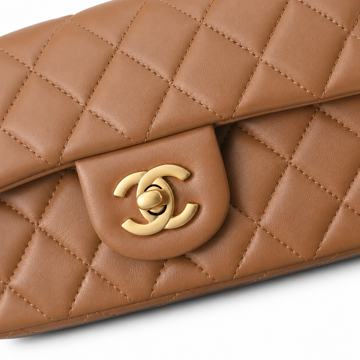 Chanel Classic Quilted Flap Bag | CC Turn-Lock Leather Chain Strap — 20x13cm
