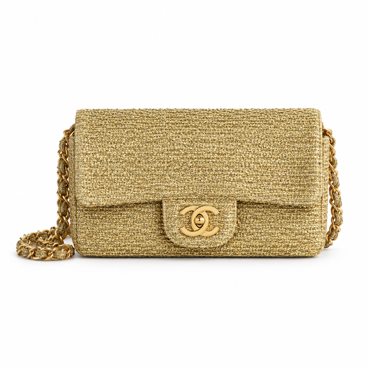 Chanel Quilted Elongated Shoulder Bag 12.5×20.5×6cm