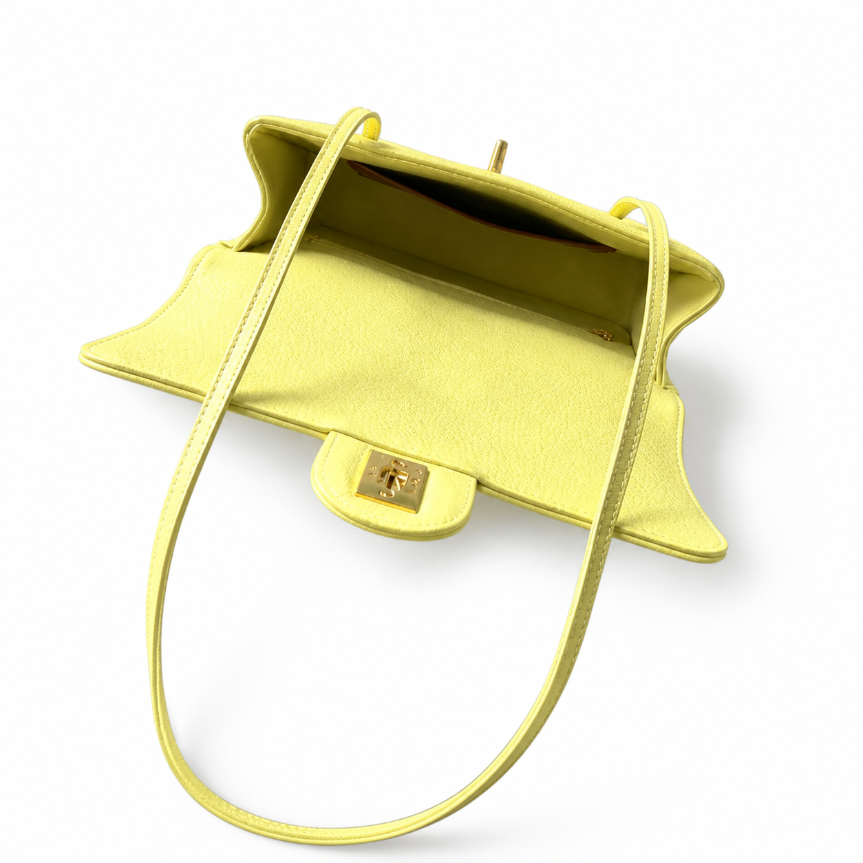 Chanel Classic Quilted Small Flap Bag | CC Hardware & Chain — 22cm