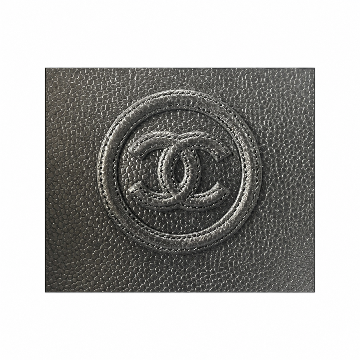 Chanel Classic Quilted Flap Bag | CC Turn-Lock Leather Chain Strap — 30x50cm