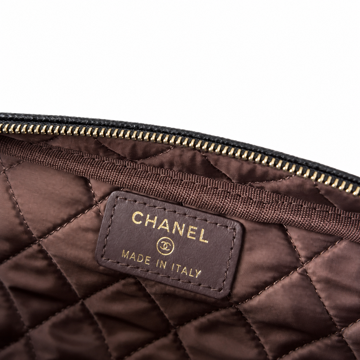 Chanel CC Quilted Vanity Case Bag | Black & Gold Chain — 18cm