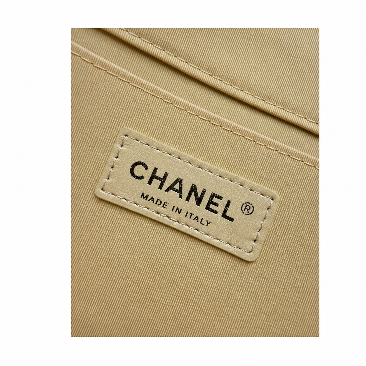 Chanel CC Raffia Woven Flap Bag | Natural Beige & Gold Chain — 25cm