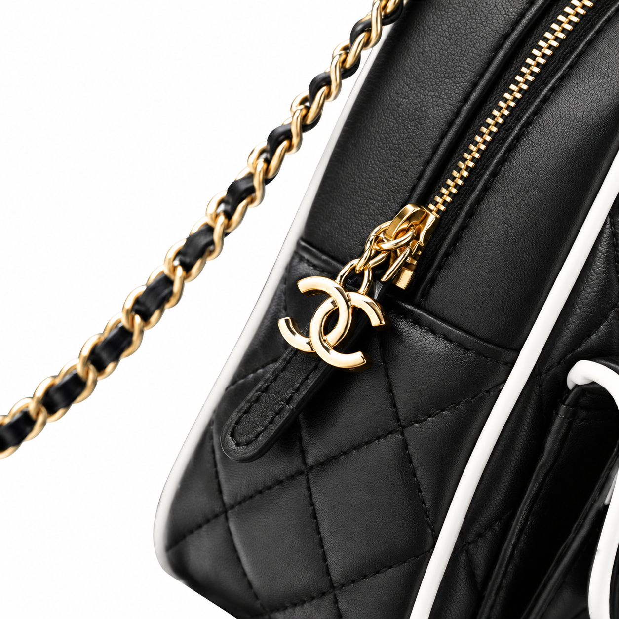 Chanel Quilted Lambskin Mini Backpack Black White Piping 18×13×9cm
