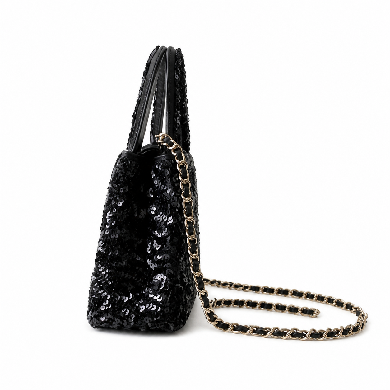 Chanel Classic Quilted Mini Flap Bag | CC Turn-Lock Leather Chain Strap — 13x19cm