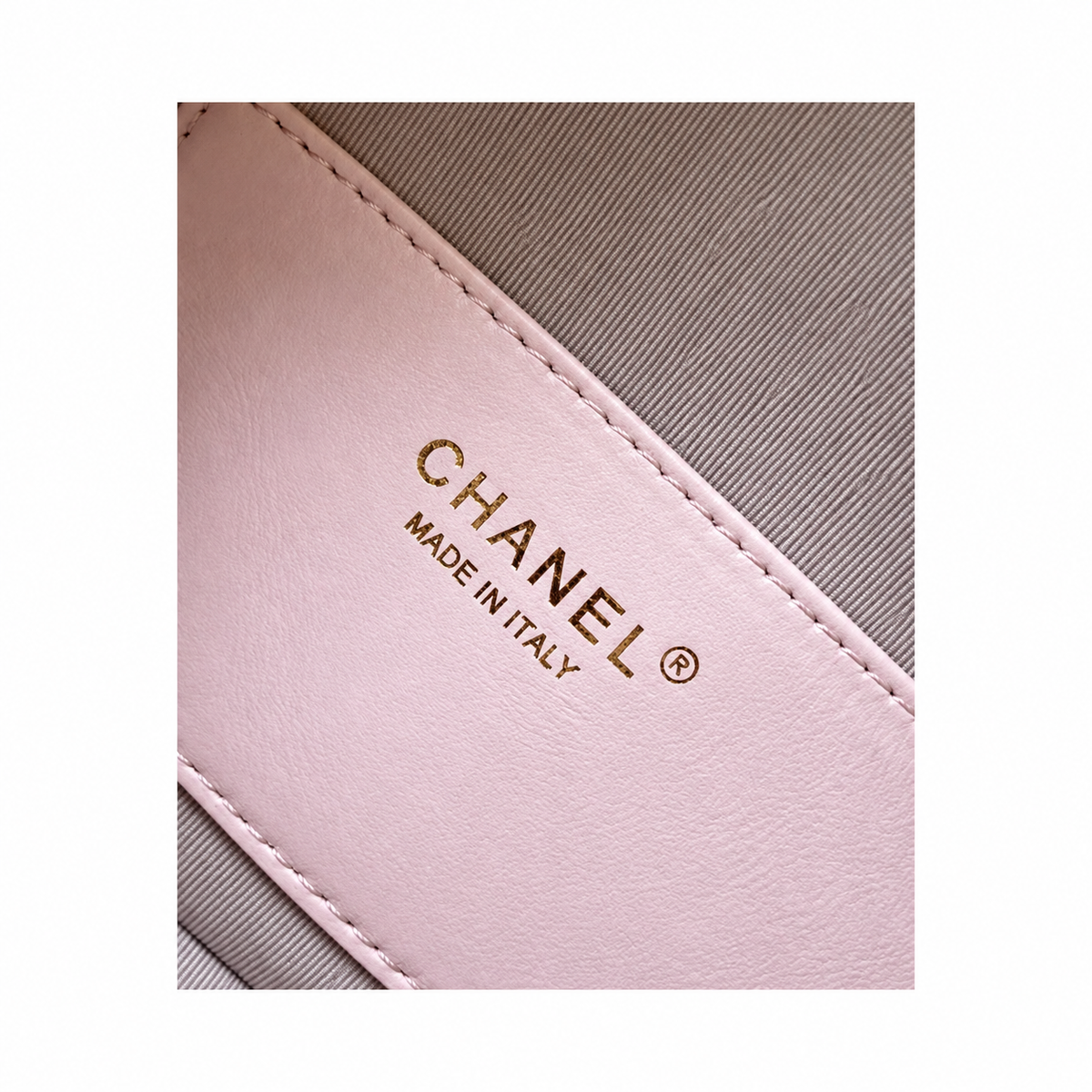 Chanel Quilted Pearl Chain Hobo Bag Pink 13×23.5×7.5cm