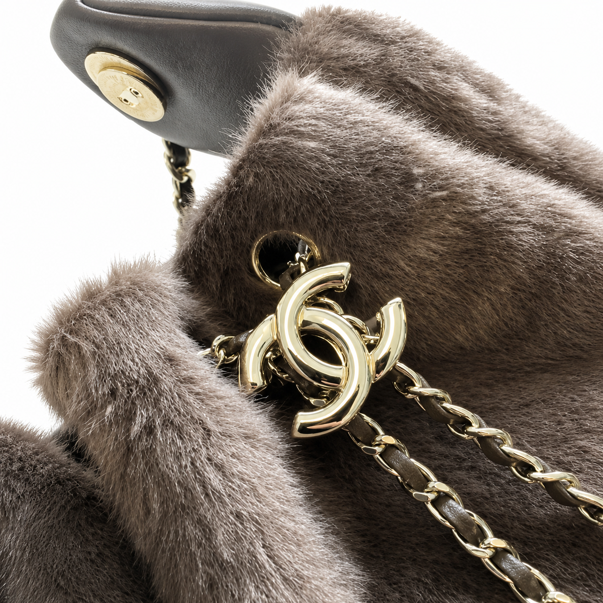 Chanel Classic Quilted Medium Top Handle Handbag | CC Turn-Lock Chain Strap — 22cm