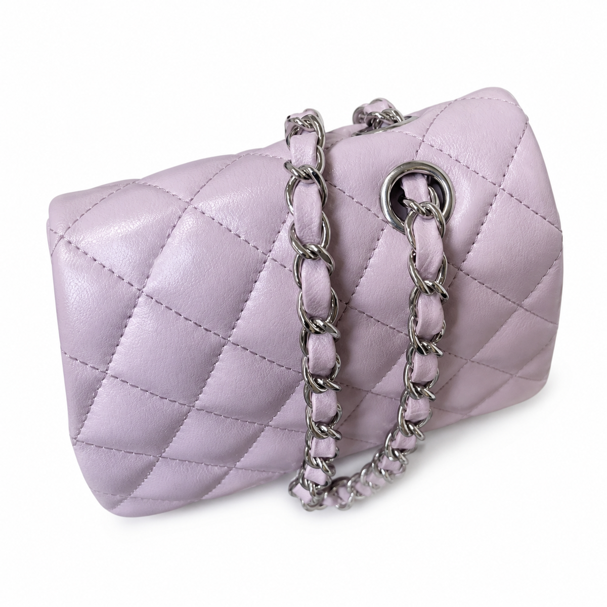 Chanel Classic Quilted Flap Bag | CC Turn-Lock Gold Chain Diamond Quilted — 15.5x25.5cm