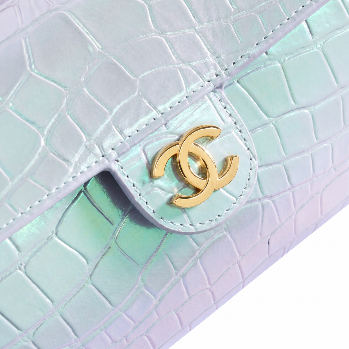 Chanel CC Iridescent Croc-Embossed Cylindrical Flap Bag | Gold — 23cm