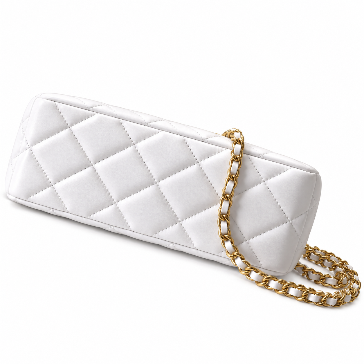 Chanel Pearl Top Frame Clutch White 10×20×7cm