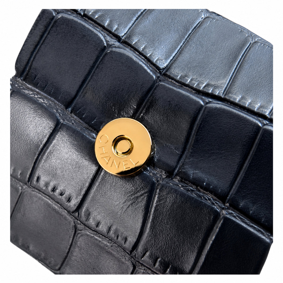 Chanel CC Quilted Top Handle Bag | Detachable Chain & Gold — 23cm