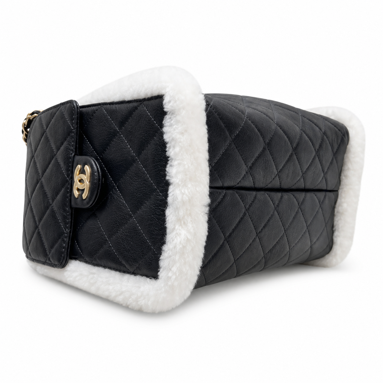 Chanel Quilted Hobo Bag Black Calfskin & White Shearling | Gold CC Chain — 30cm