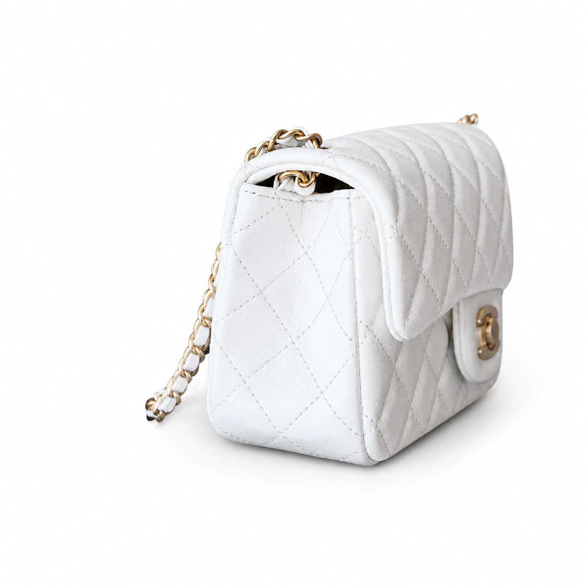 Chanel Classic Flap Bag | CC Turn-Lock Gold Chain Diamond Quilted — 23cm