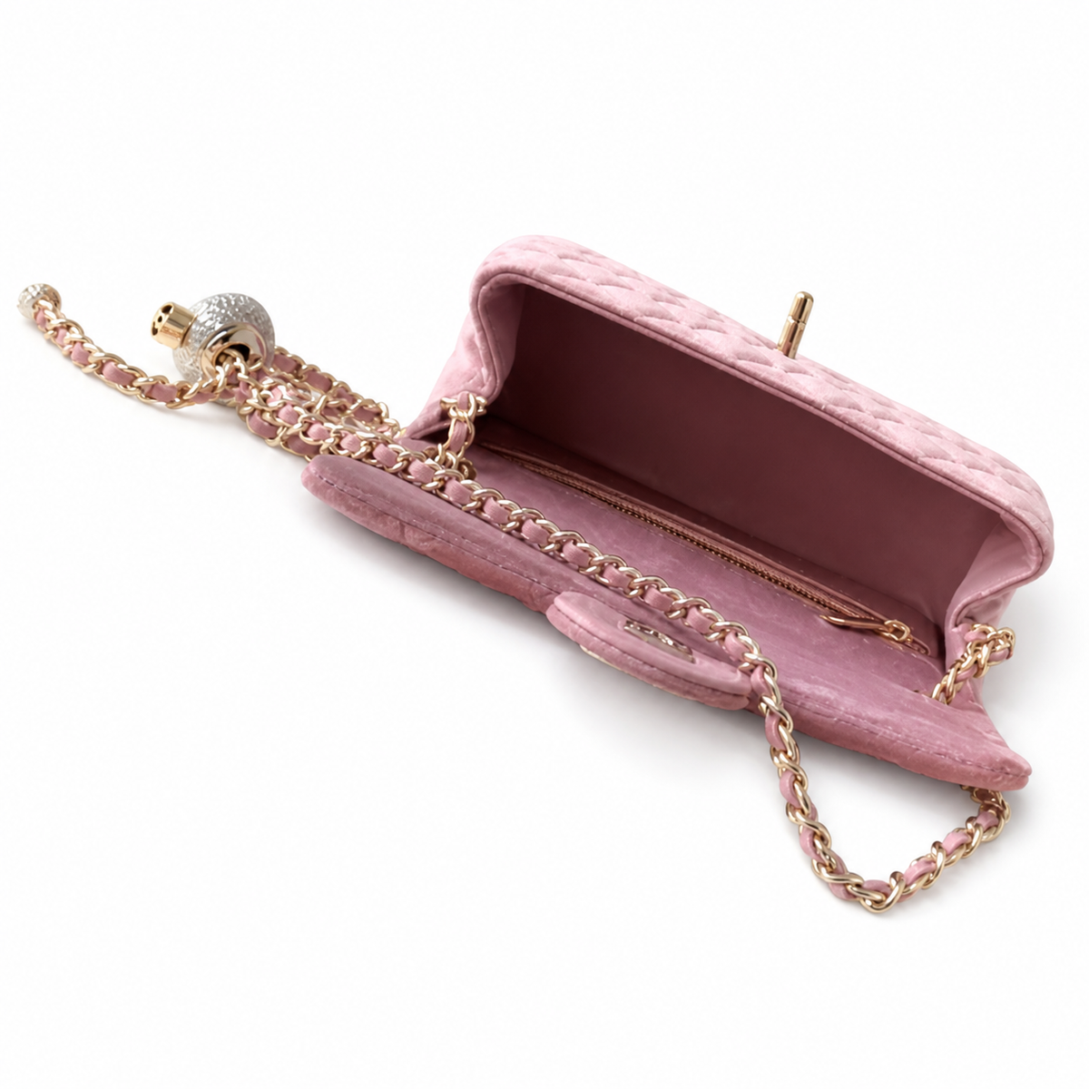 Chanel Classic Quilted Flap Bag | CC Turn-Lock Leather Chain Strap — 13x20cm