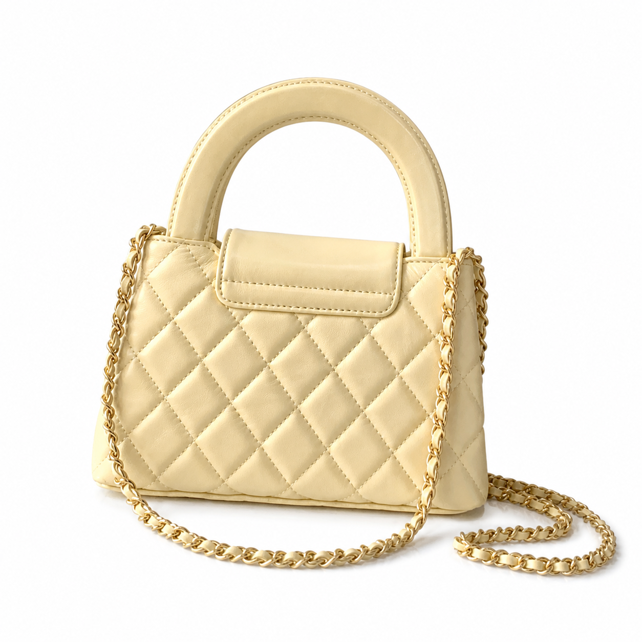 Chanel Classic Quilted Mini Flap Bag | CC Turn-Lock Leather Chain Strap — 13x19cm
