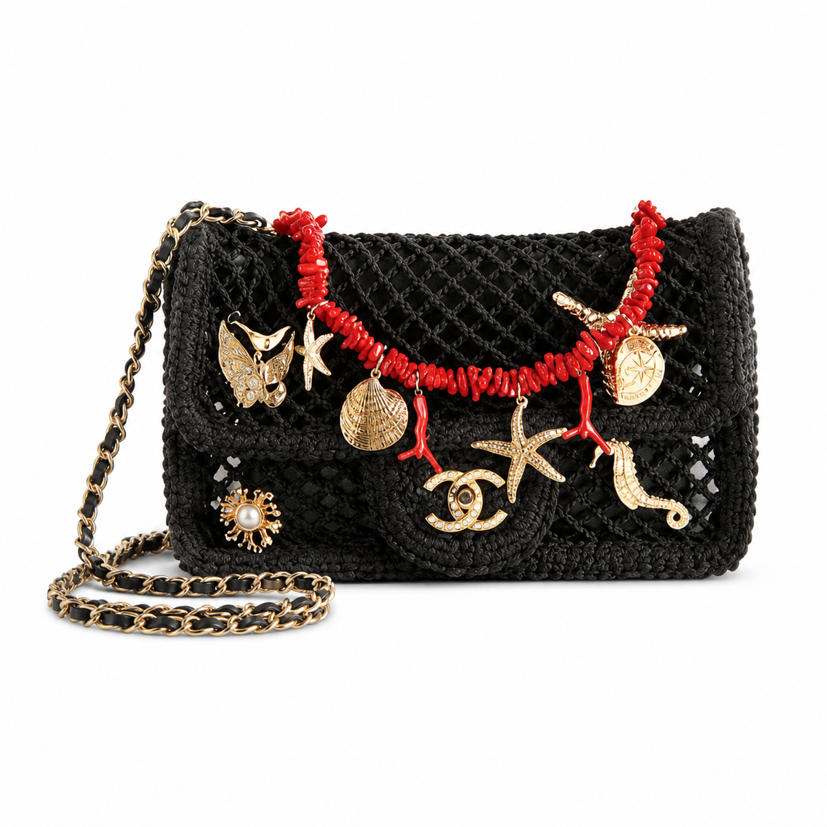 Chanel Classic Quilted Compact Horizontal Flap Bag | CC Hardware & Gold Chain — 21cm