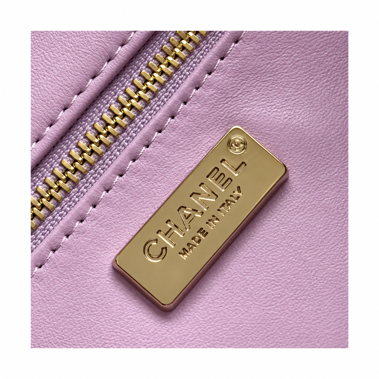 Chanel Quilted Mini Structured Satchel 14×21×8cm