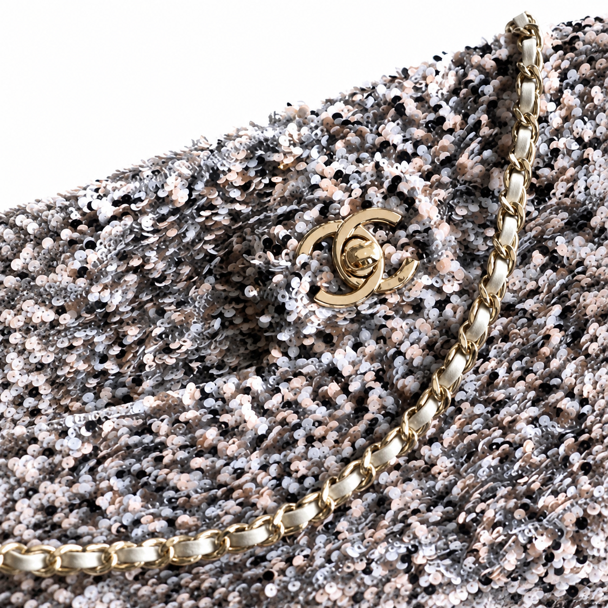 Chanel CC Quilted Small Flap Bag | Gold Hardware & Chain — 20cm