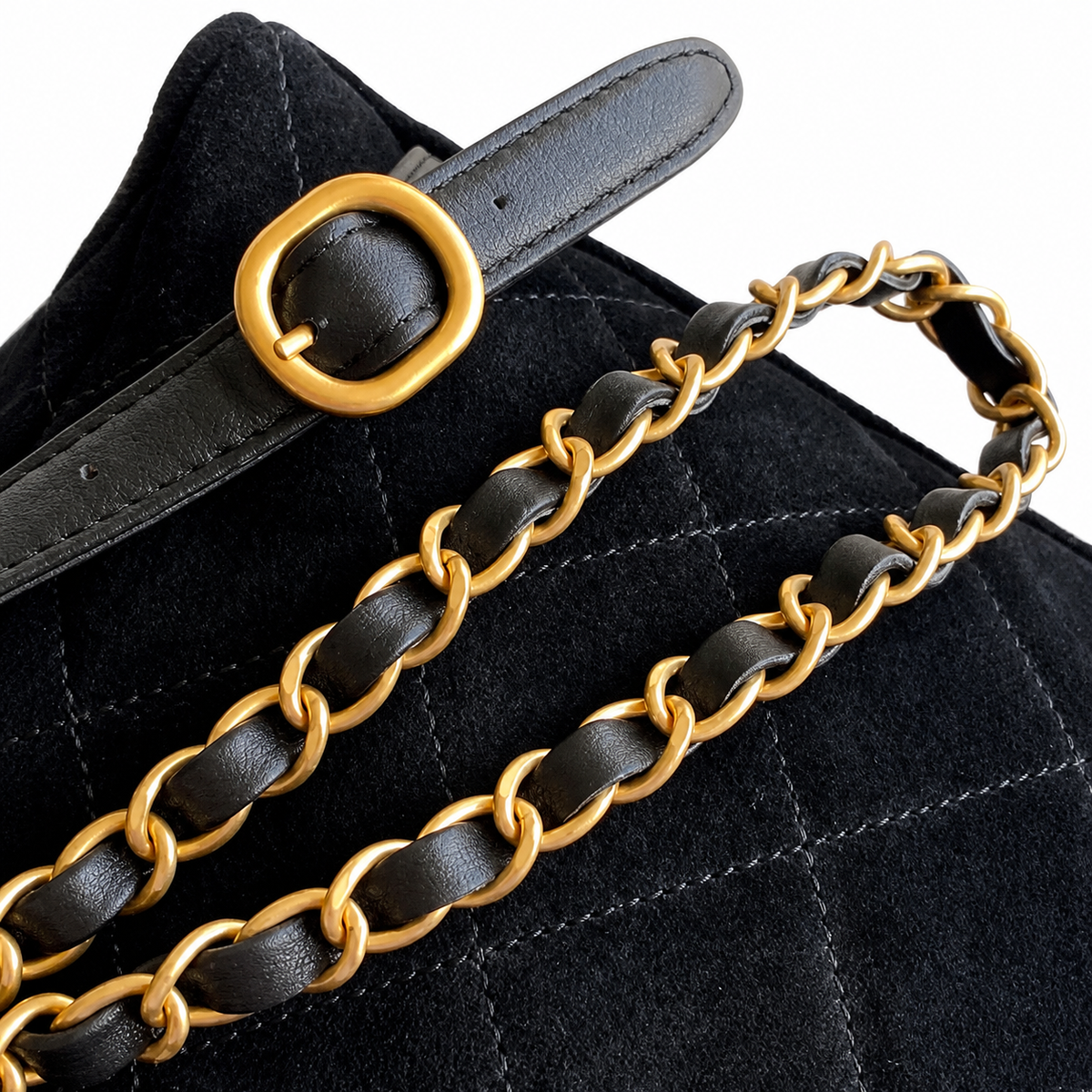 Chanel Classic Quilted Backpack | CC Hardware Chain Straps — 22cm