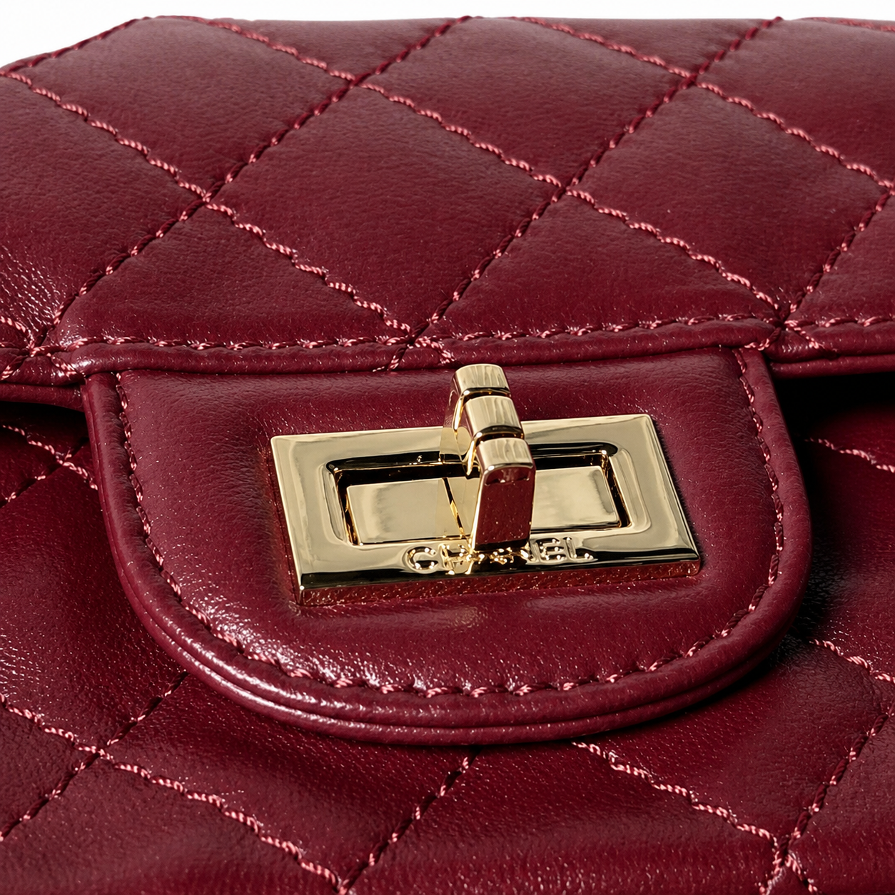 CHANEL Classic Flap Bag – Timeless Luxury Handbag