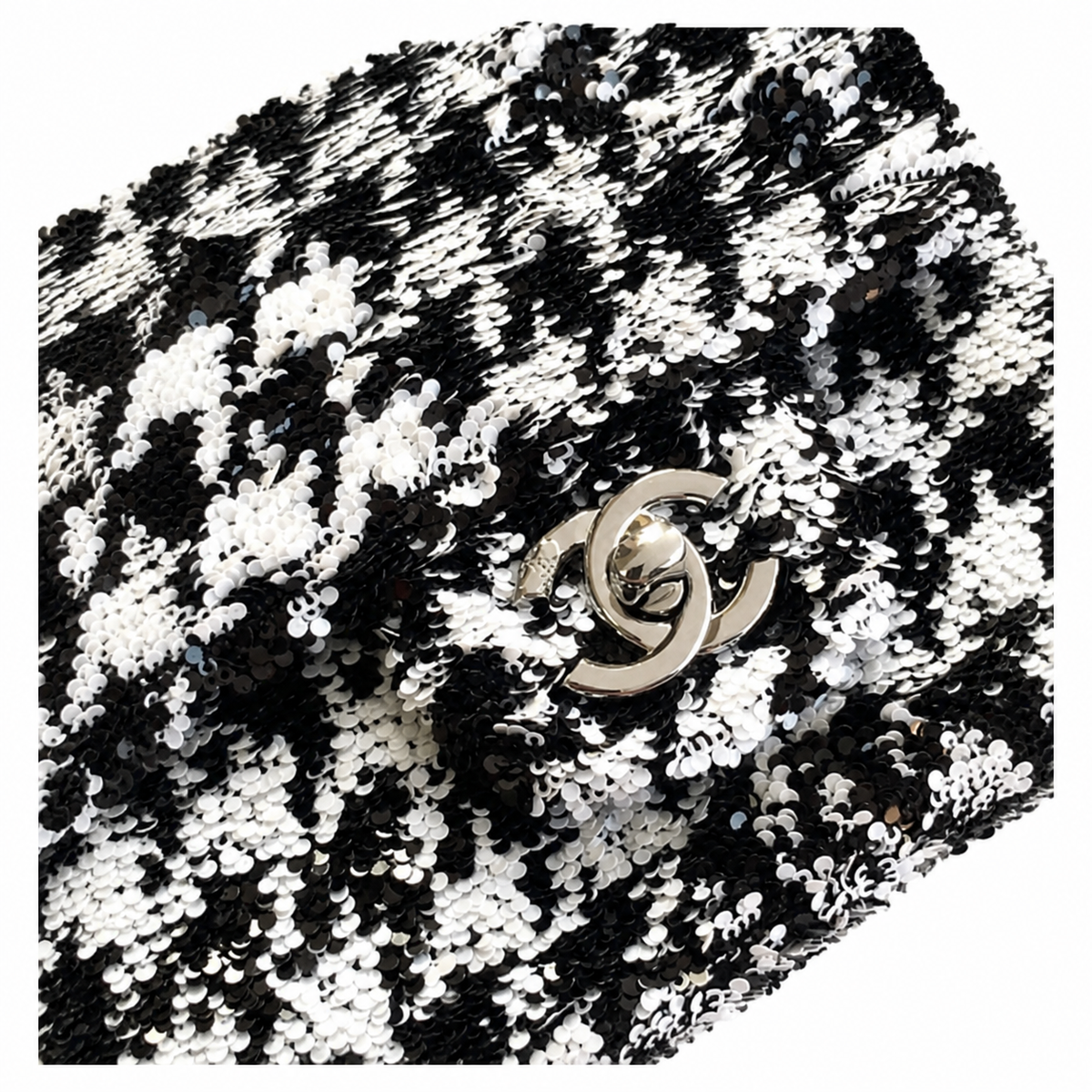 Chanel Classic Quilted Small Flap Bag | CC Turn-Lock Leather Chain Strap — 14cm
