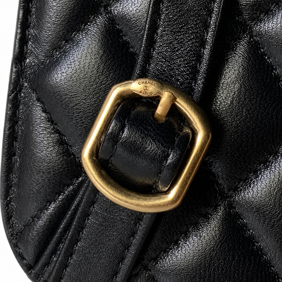 Chanel Classic Quilted Vertical Flap Bag | CC Turn-Lock Chain Strap — 23cm