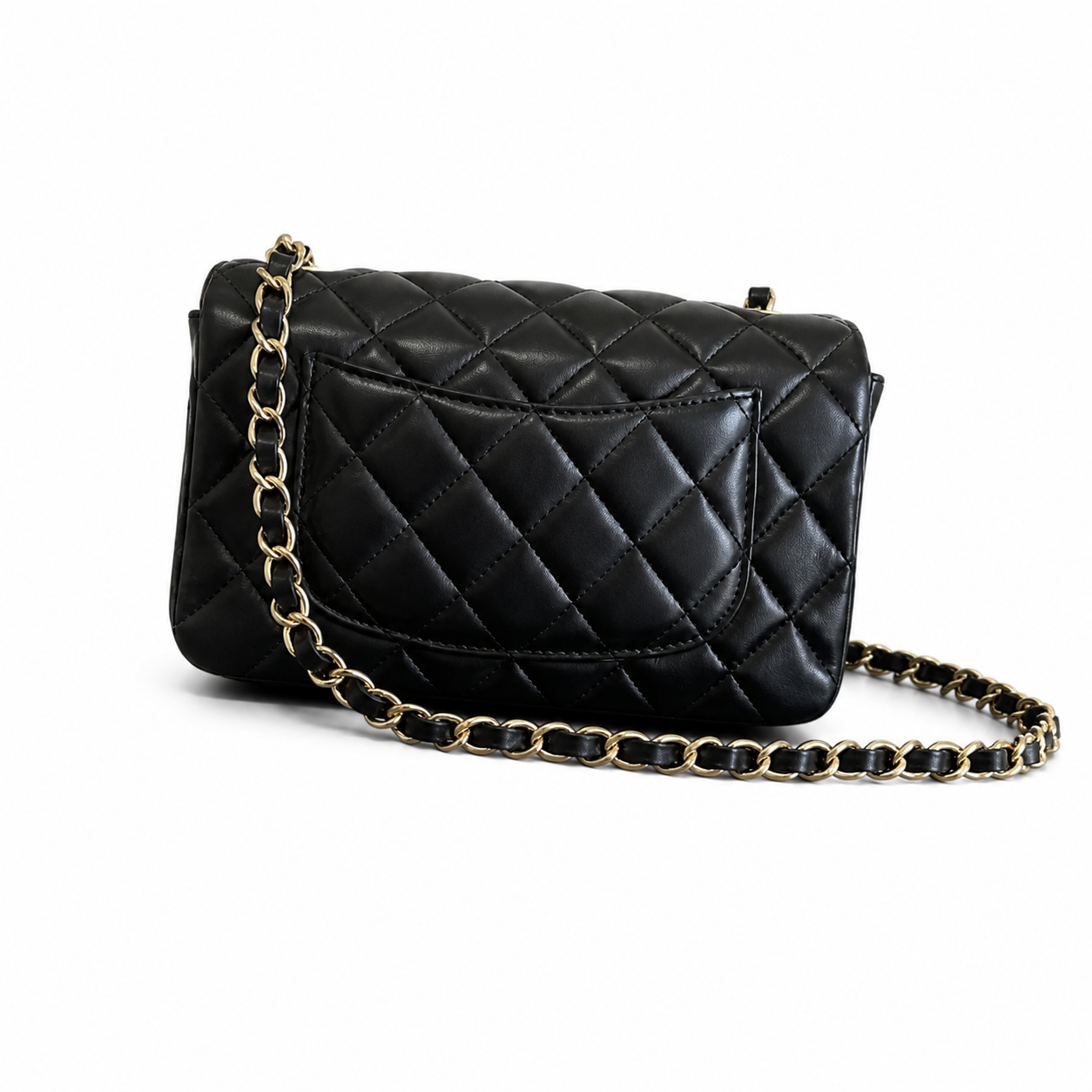 Chanel Classic Quilted Flap Bag | CC Hardware & Chain — 20cm