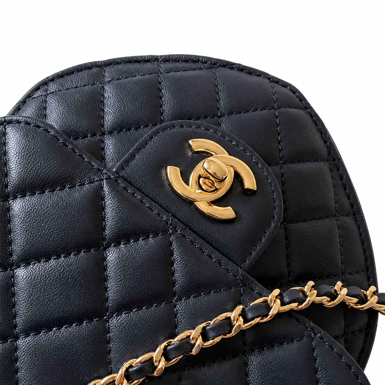 Chanel Heart Bag Navy Blue Quilted Lambskin | Gold CC Turn-Lock — 18cm