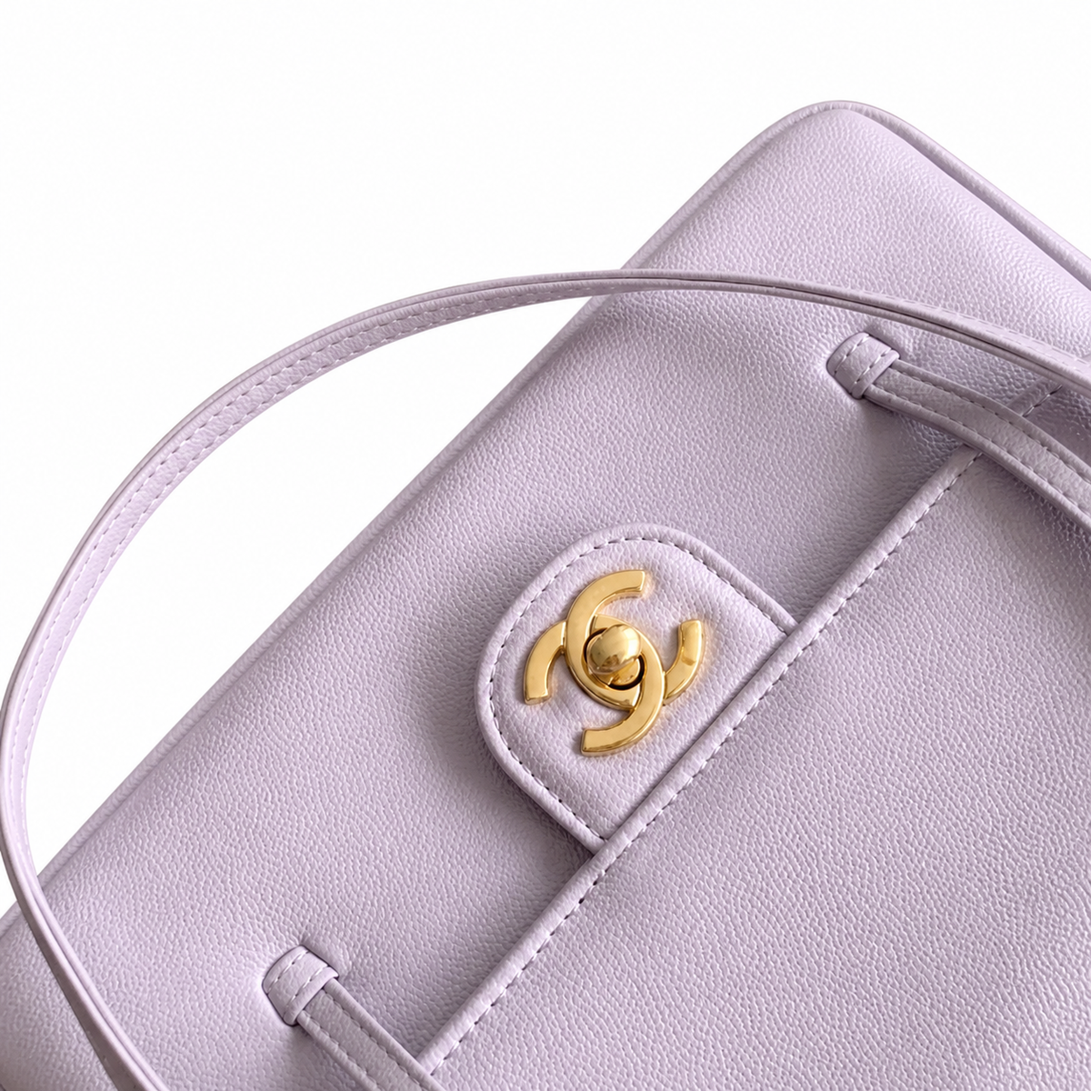 Chanel Classic Quilted Small Flap Bag | CC Turn-Lock & Chain — 22cm