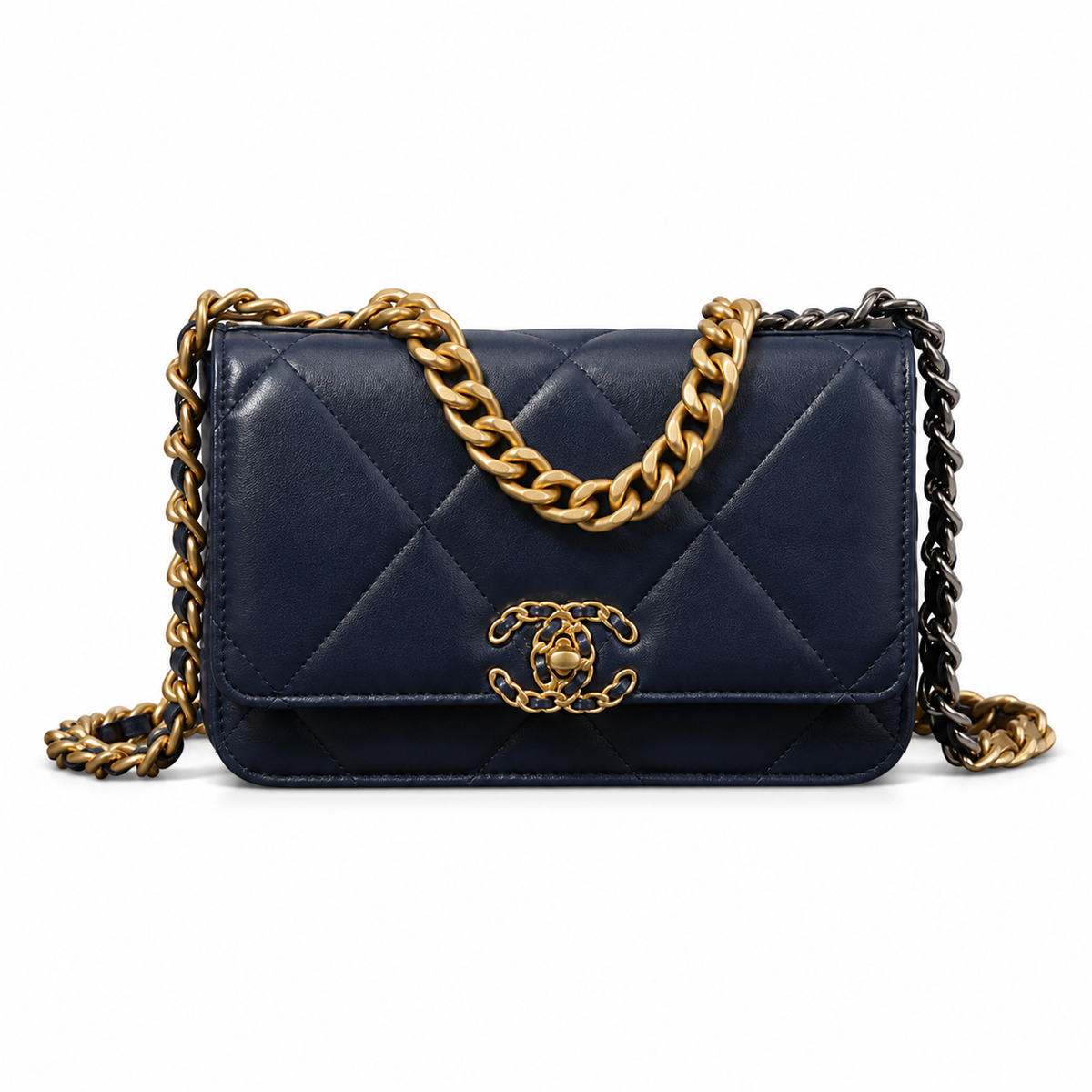 Chanel Classic Quilted Slim Flap Bag | CC Turn-Lock Leather Chain Strap — 12x19.5cm