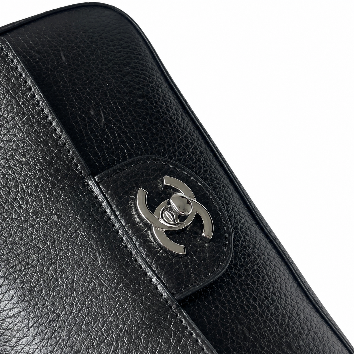 Chanel Classic Quilted Mini Flap Bag | CC Turn-Lock Leather Chain Strap — 13cm