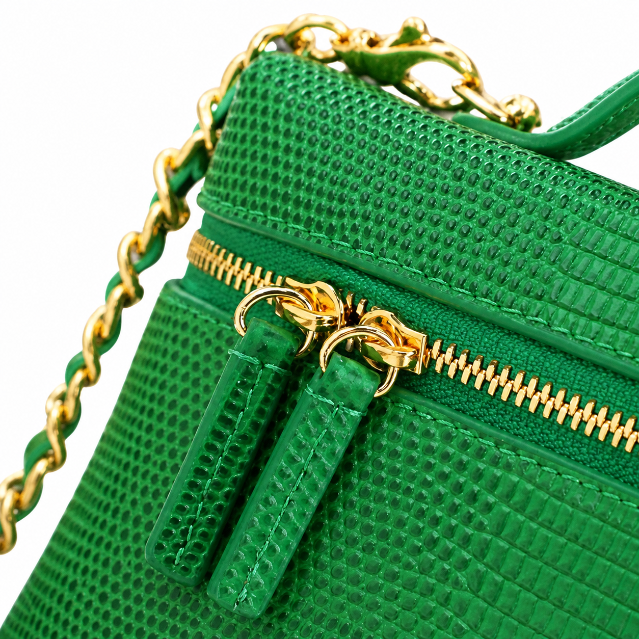 Chanel Kelly Green Lizard-Embossed Vanity Case | Gold Star Charm — 18cm