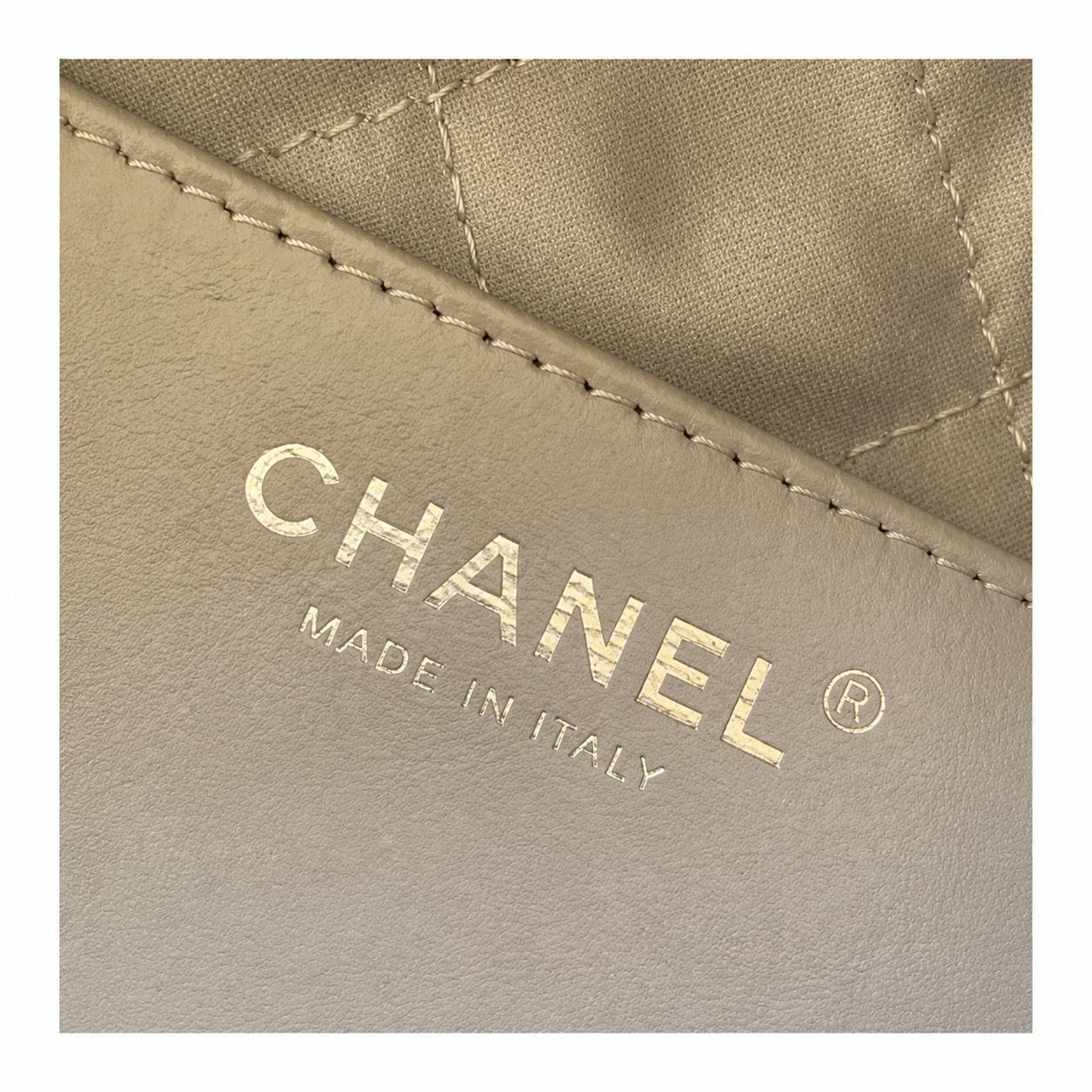 Chanel Classic Quilted Mini Tote Bag | CC Hardware Leather Chain Strap — 19x20cm