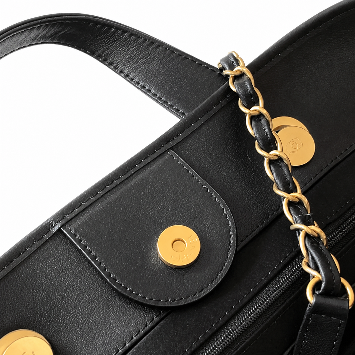 Chanel Classic Quilted Large Chain Tote Bag | CC Logo Hardware — 44cm
