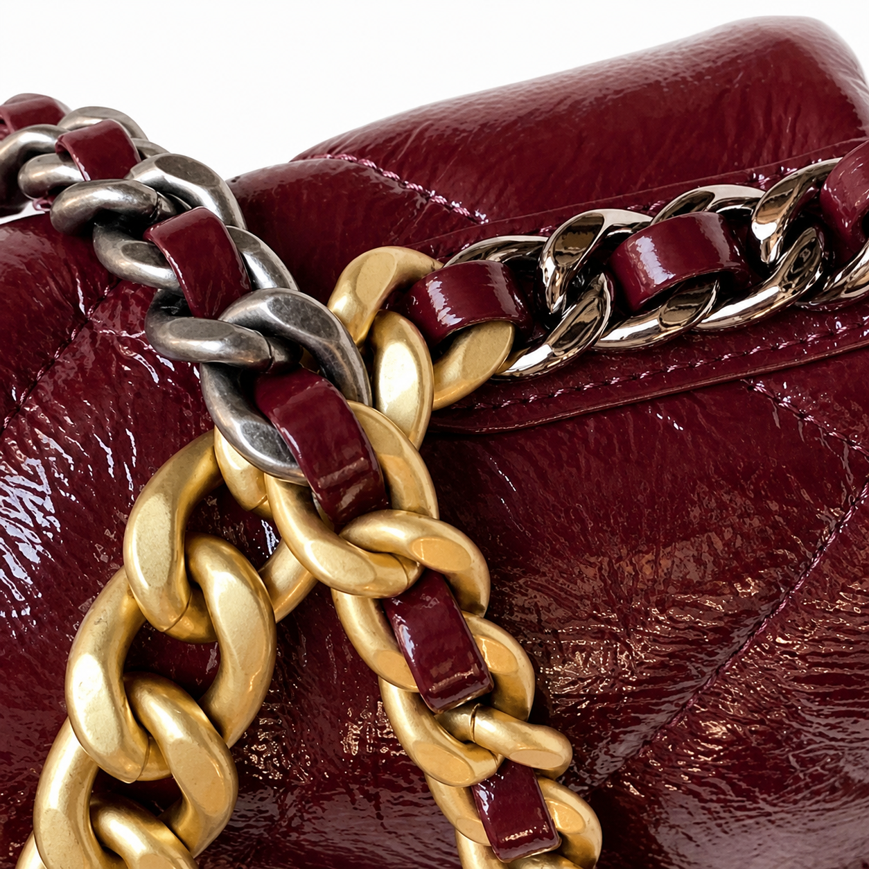 Chanel Classic Quilted Flap Bag | CC Turn-Lock Gold Hardware Leather Chain — 26cm