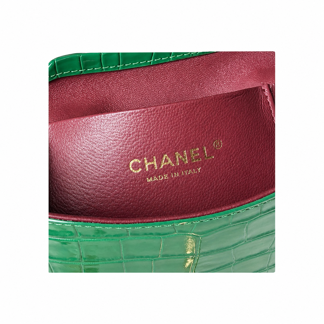 Chanel Emerald Green Croc Mini Flap Top Handle Bag | Antique Gold CC — 19.6cm