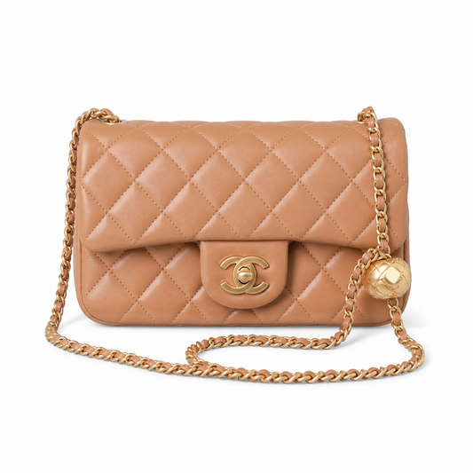 Chanel Classic Quilted Flap Bag | CC Turn-Lock Leather Chain Strap — 20x13cm