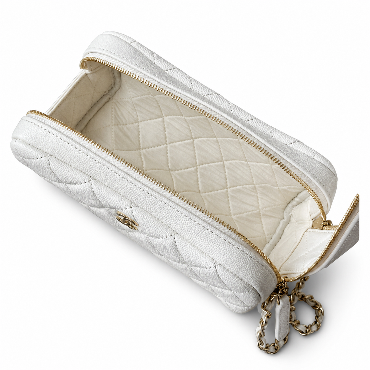 Chanel CC Quilted Vanity Case Bag | Built-In Mirror & Gold Chain — 18cm