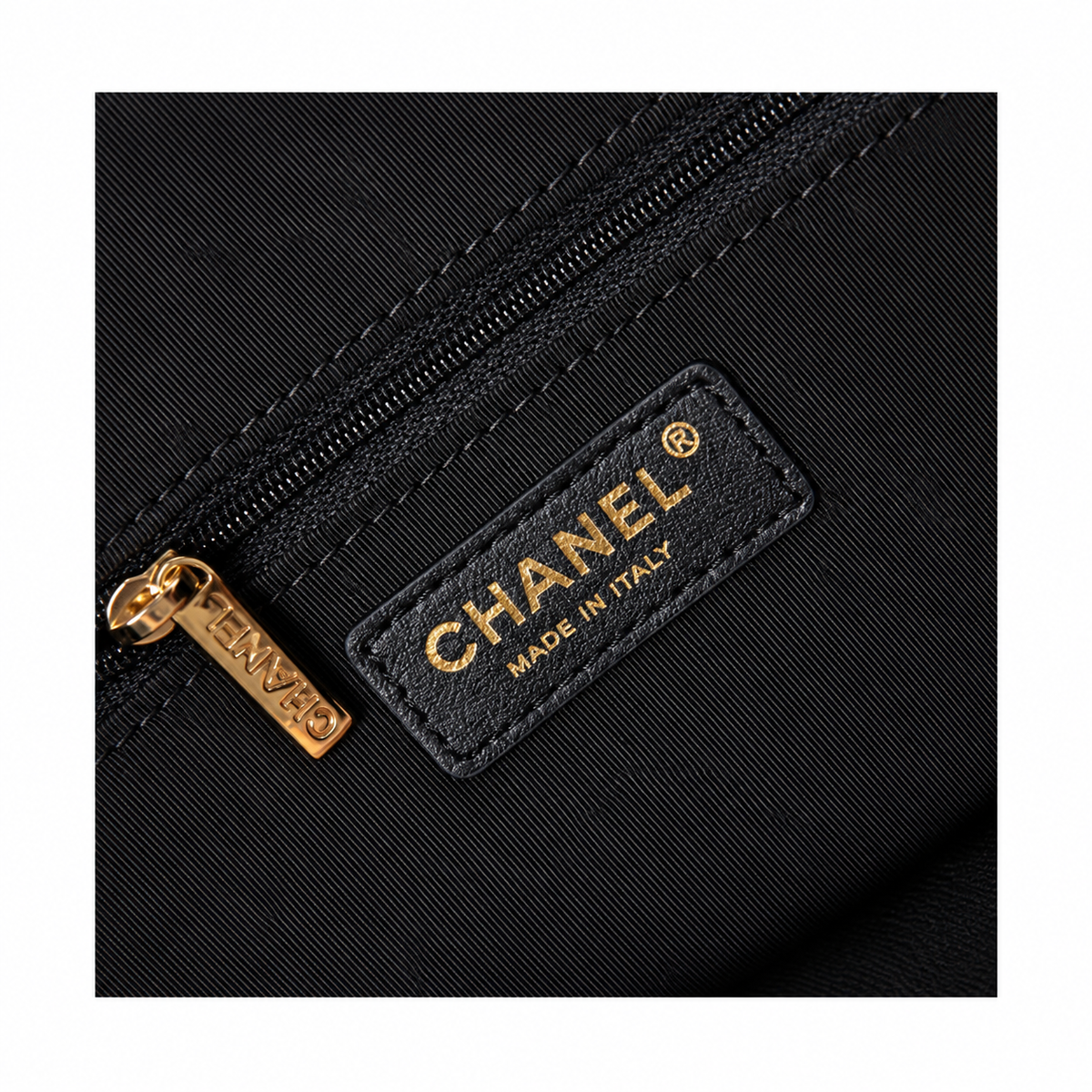 Chanel Quilted Silver Chain Vertical Bag 20.5×28.5×7cm