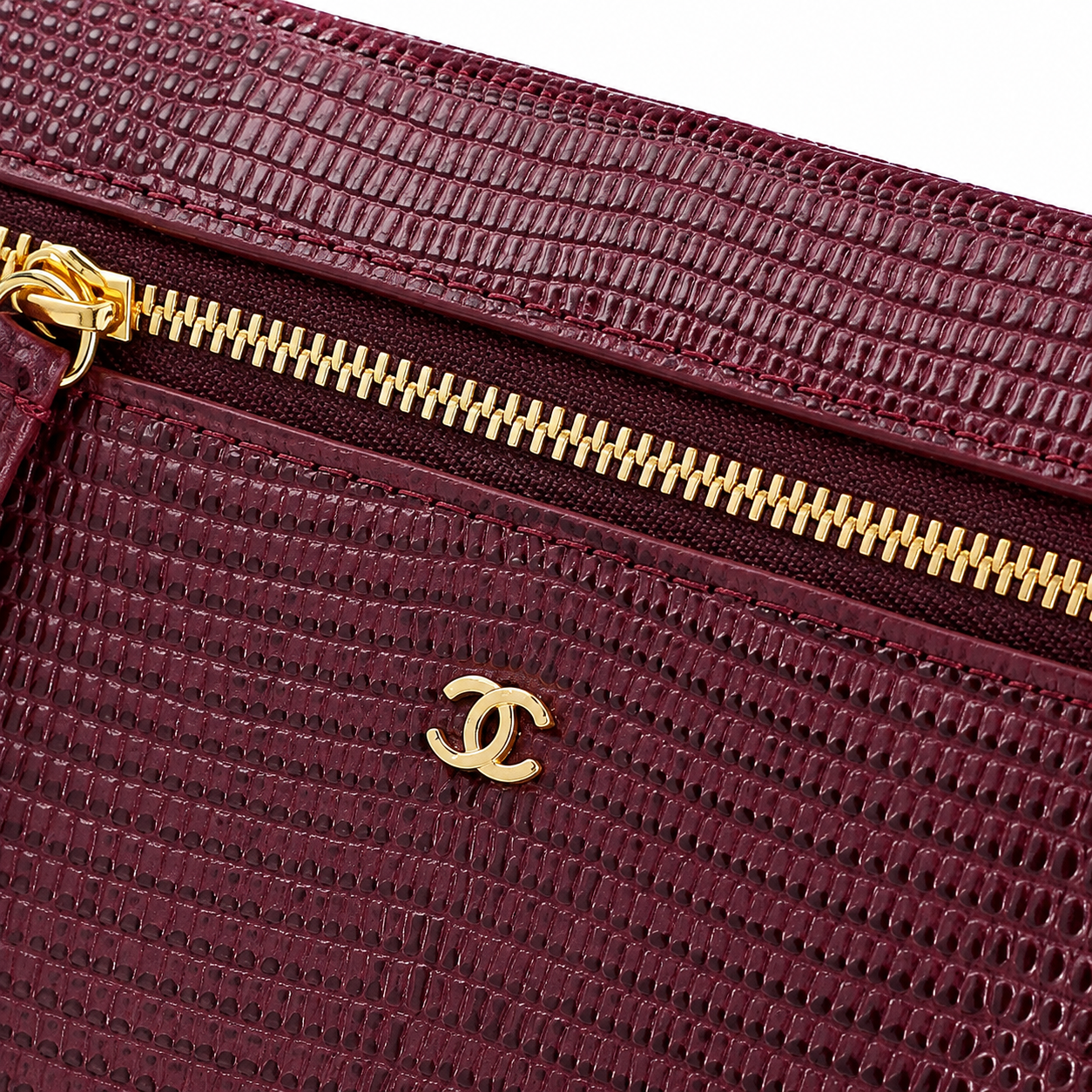 Chanel Deep Plum Lizard-Embossed Mini Top-Handle Bag | Tonal Chain, Gold Zip & CC Badge