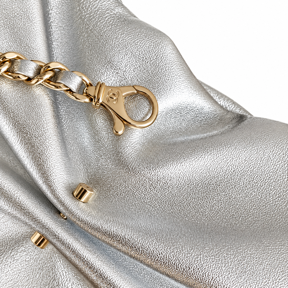 Chanel Pearl CC Gathered Metallic Clutch Silver 14×24×5cm